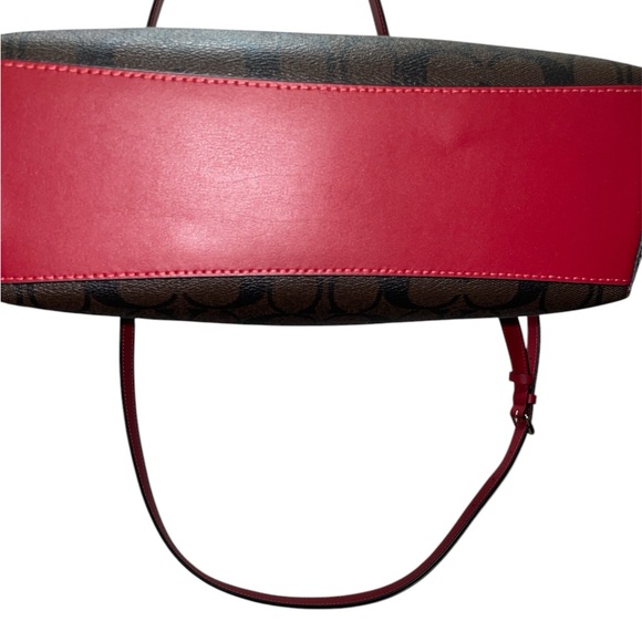 🎀Coach Mollie Bucket Bag🎀 - Picture 13 of 15